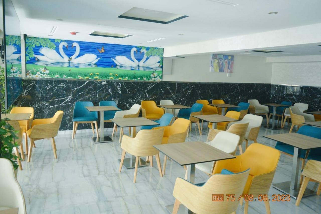 Fekri Hotel Meknès Екстериор снимка