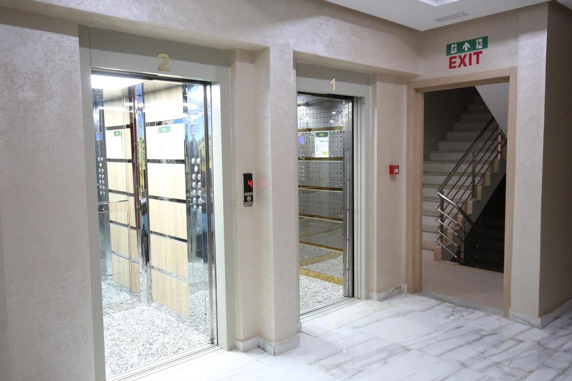 Fekri Hotel Meknès Екстериор снимка